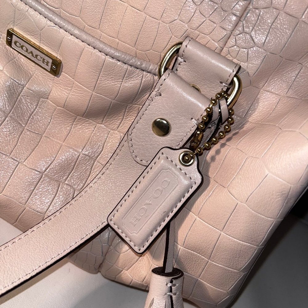 Coach Purse - Picture 4 of 5